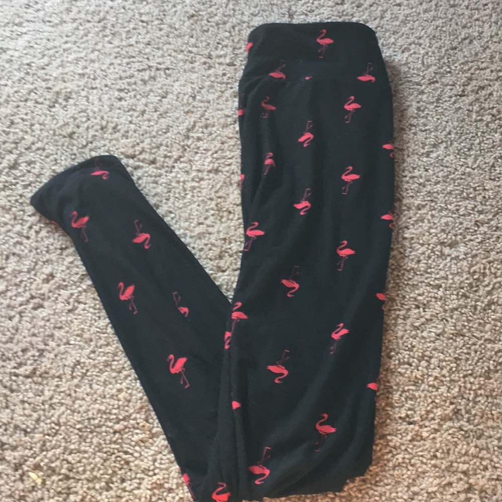 Lularoe flamingo leggings